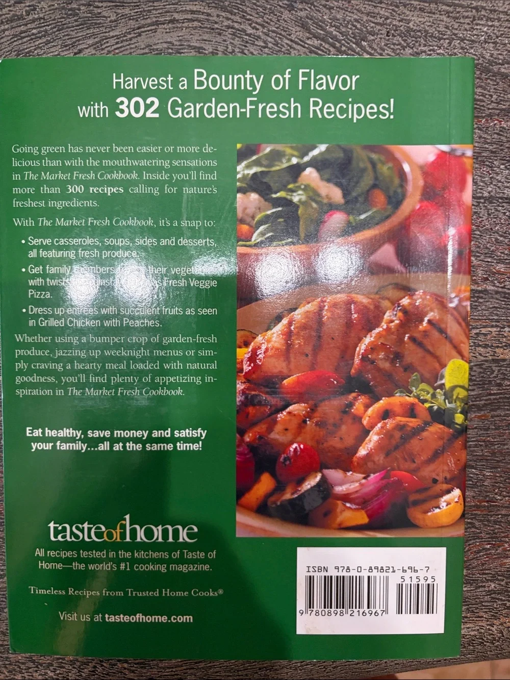 Taste of Home Market Fresh Cookbook - Green & Red Produce Cover